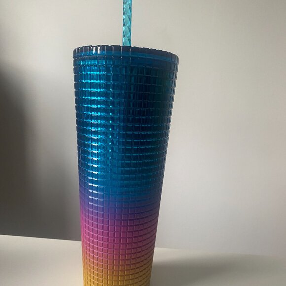 Starbucks 2023 Summer Tim Singleton Rainbow Grid Gradient Ombré Venti Tumble - Picture 3 of 6